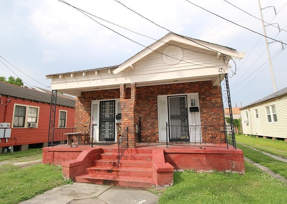 1st image of 2409-11 Onzaga St