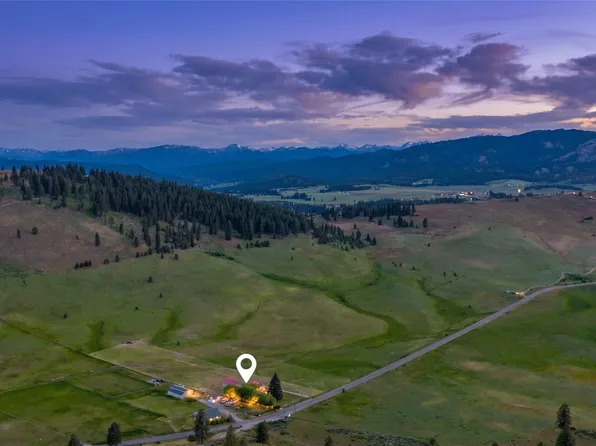 1371 Bettas Road, Cle Elum, WA 98926