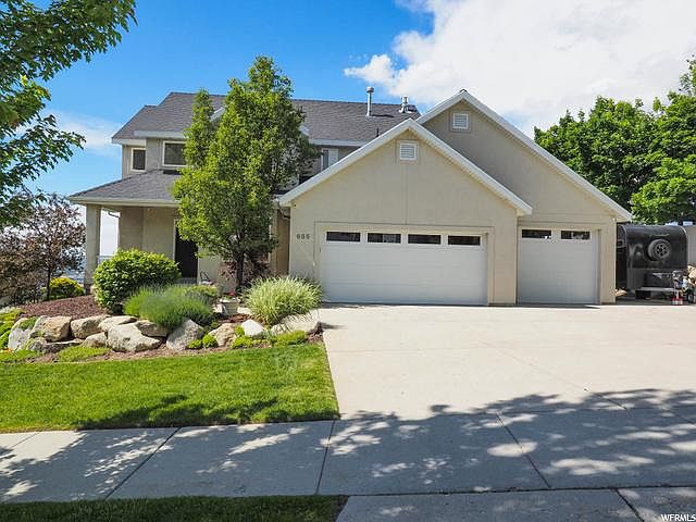 1st image of 655 E Rocky Mouth Ln