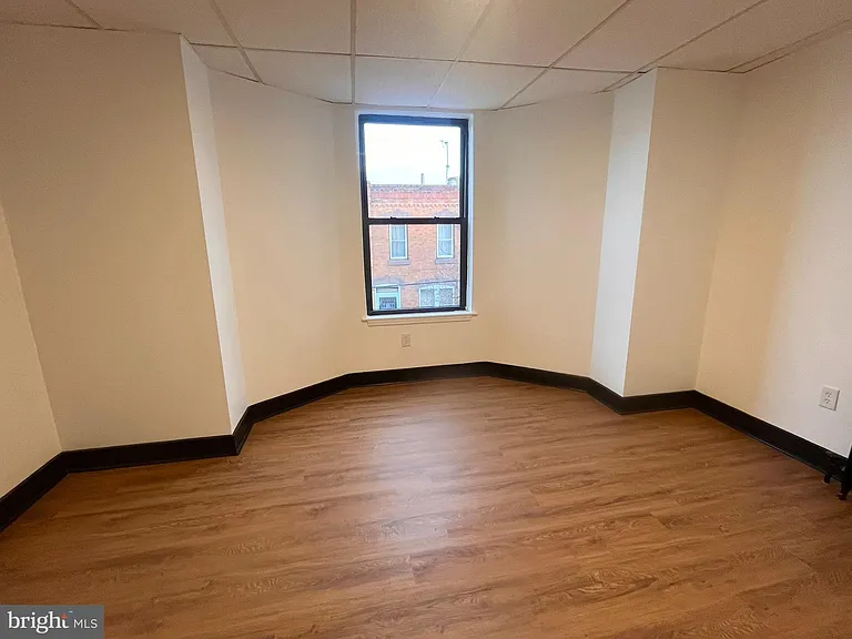 1912 S 17th St #215 — Photo 9