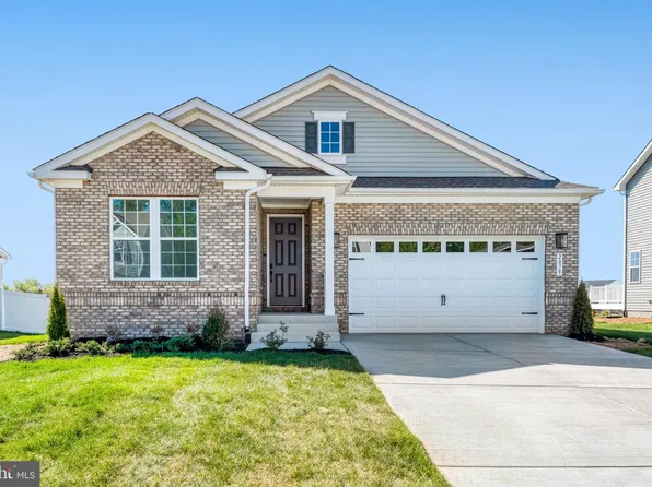 2079 Springvale Dr, Bealeton, VA 22712