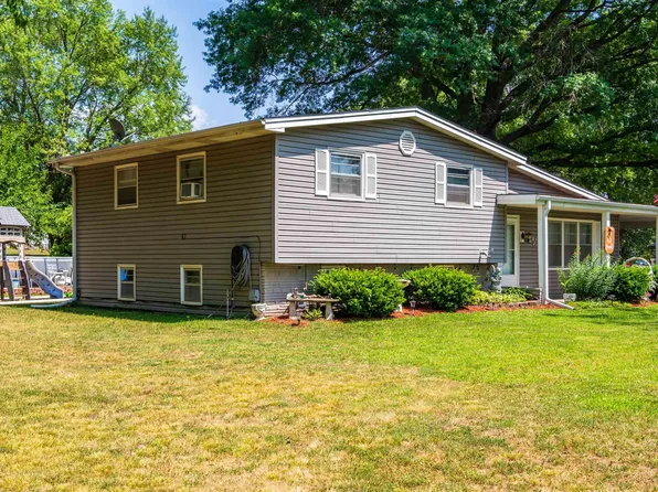 2721 S Kentucky Ave, Sedalia, MO 65301