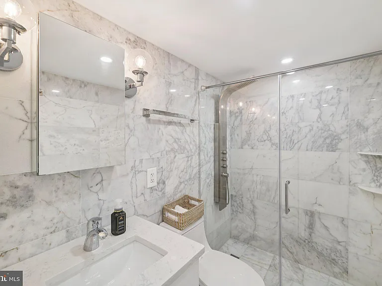 1420 N St NW #615 — Photo 9