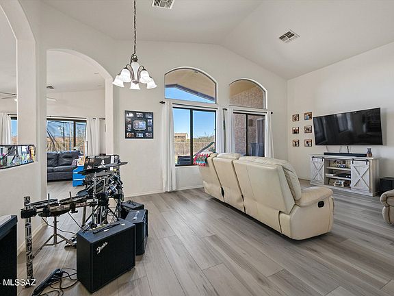 5th image of 17191 S Sienna Bluffs Trl