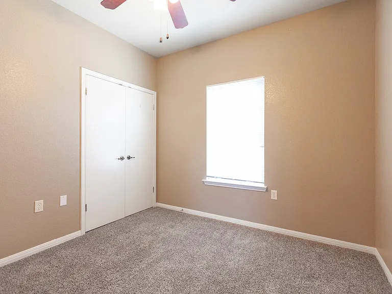 2326 Webberville Rd #B — Photo 10
