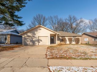 2919 E Eastwood St, Springfield, MO 65804