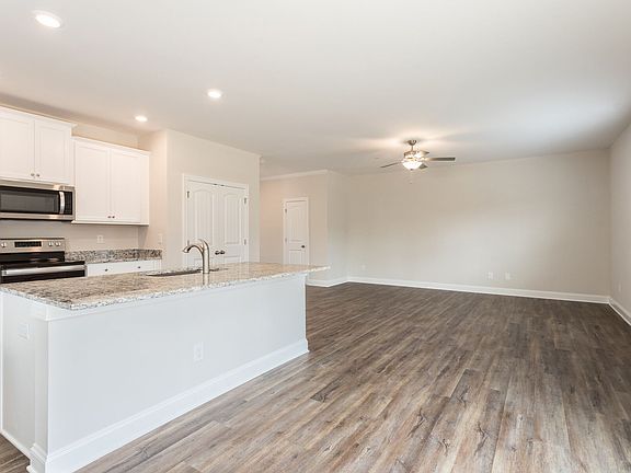 The Avery - Harrison Cove