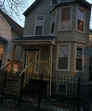2nd image of 1737 N Sawyer Ave