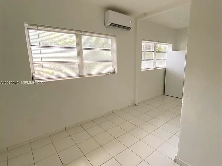 2612 Johnson St #13 — Photo 1