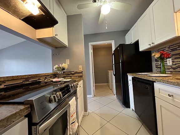 5th image of 2313 N Congress Ave #1