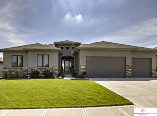 1713 N 196th St, Elkhorn, NE 68022