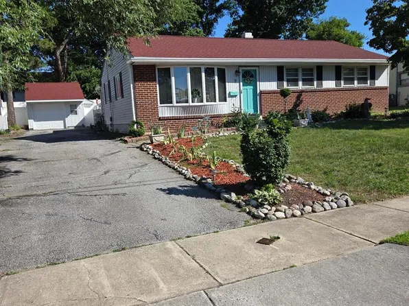9 Willingboro Rd, Sewell, NJ 08080