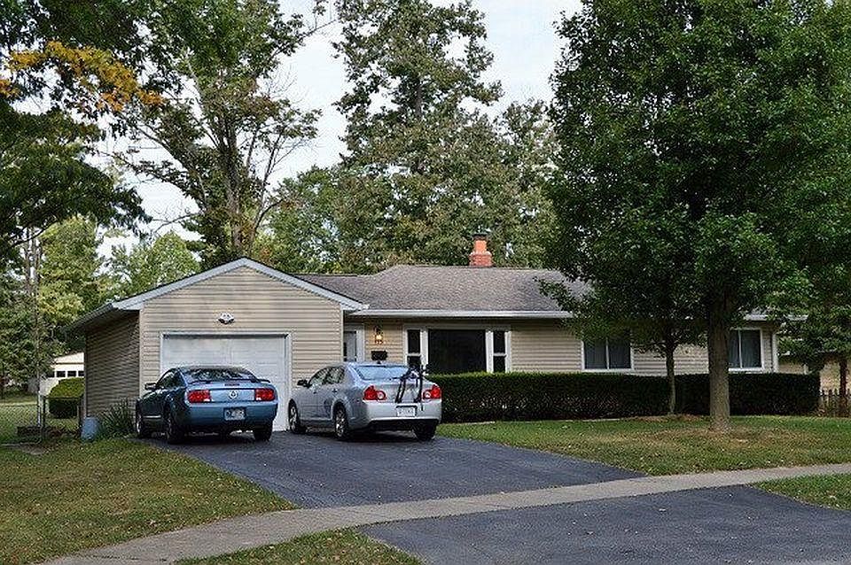 1st image of 323 N Hillsdale Dr