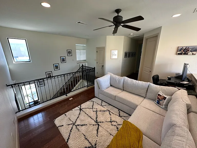 2316 Thornton Rd #B — Photo 6