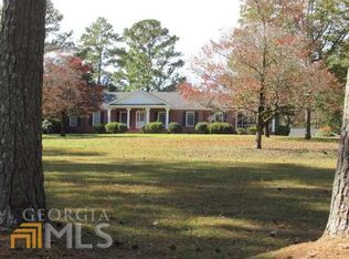 332 W Club Dr, Carrollton, GA 30117