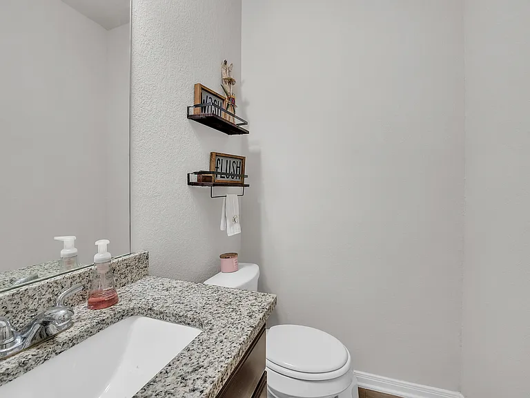 5314 Fenton Ln — Photo 24
