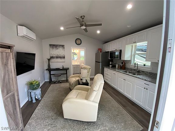 5th image of 263-3016 Gray Eagle Pkwy