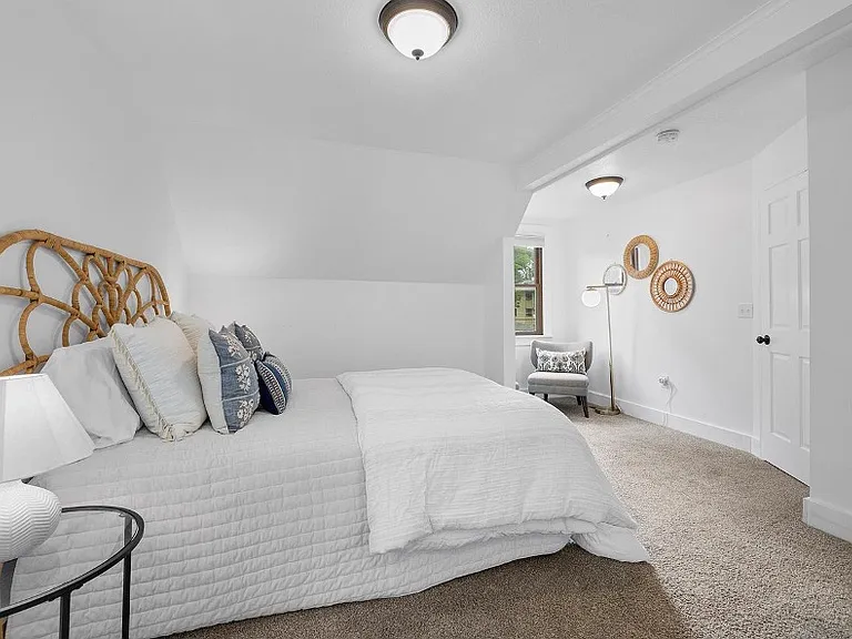 3728 Minnehaha Ave — Photo 23