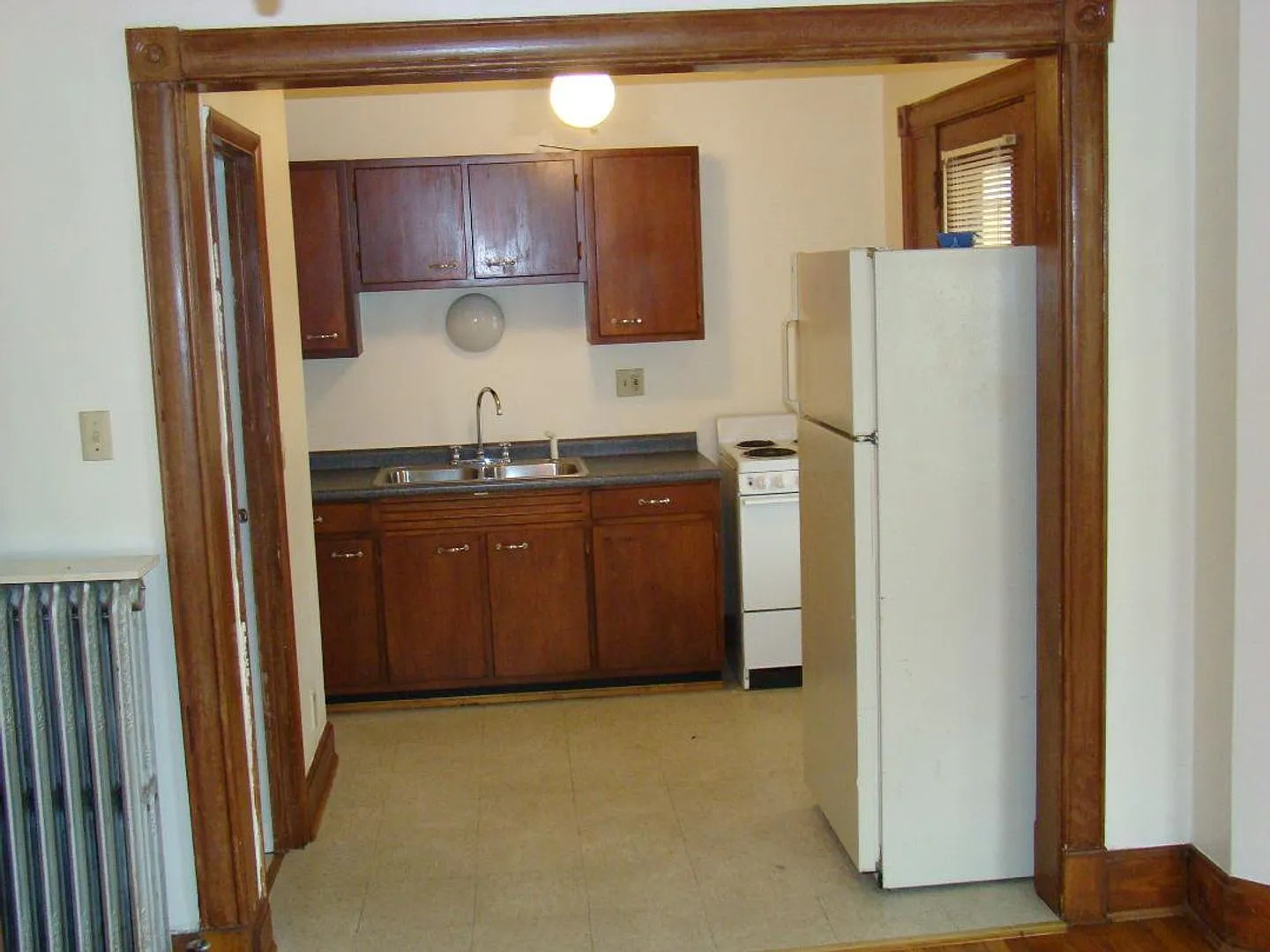 21 Wallace Ave. — Photo 4