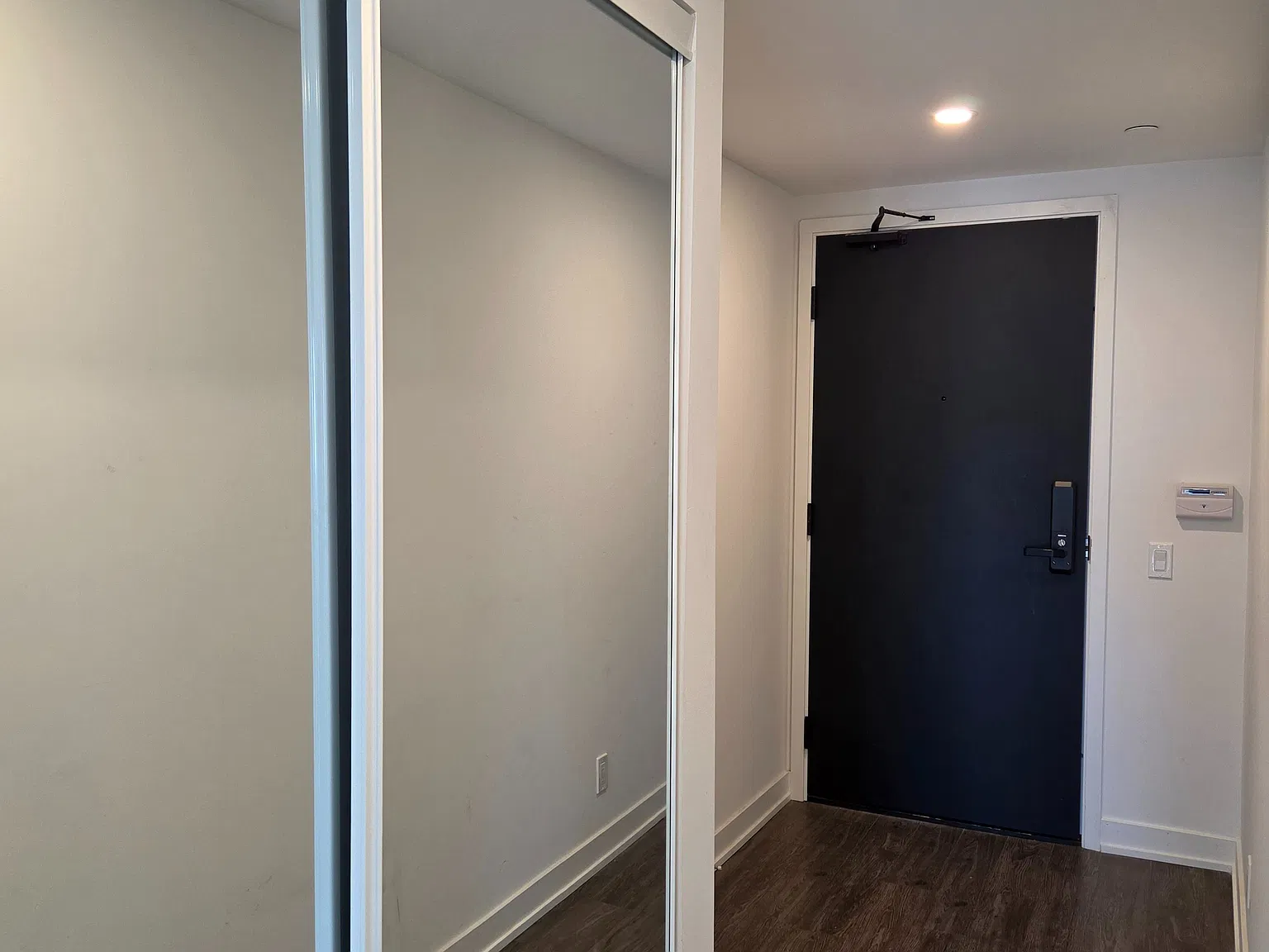 2 bed, $2,480 — Photo 4