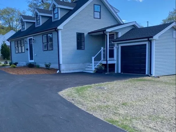 5 Frank St, North Chelmsford, MA 01863