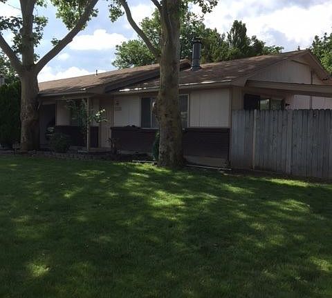 2nd image of 8997 W Cornwall Dr