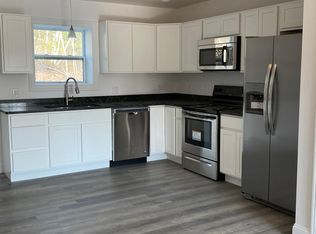 2424 Us Route 2b #B, Bangor, ME 04401