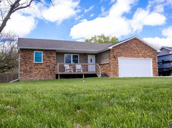 Ranch Style Emporia Real Estate 2 Homes For Sale Zillow