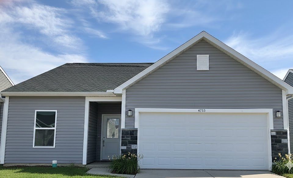 1st image of 4753 Dobson Dr