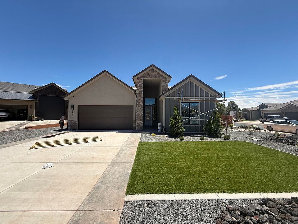 1st image of 565 S Harmony Cir