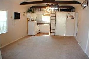 5th image of 722 N B St #A