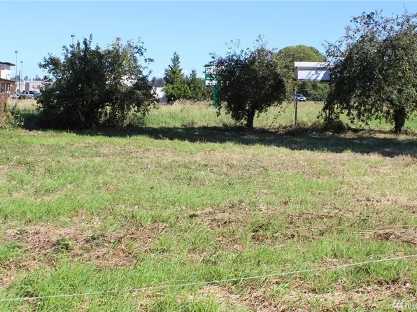 26827 94th Dr NW, Stanwood, WA 98292