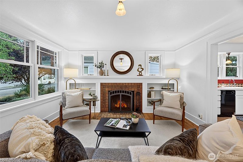 5th image of 6246 7th Avenue NW