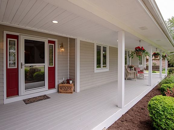 4th image of 40339 N Fox Dr