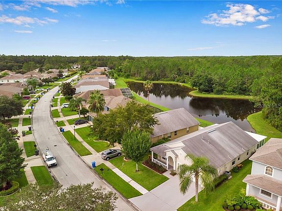4th image of 14644 Corkwood Dr