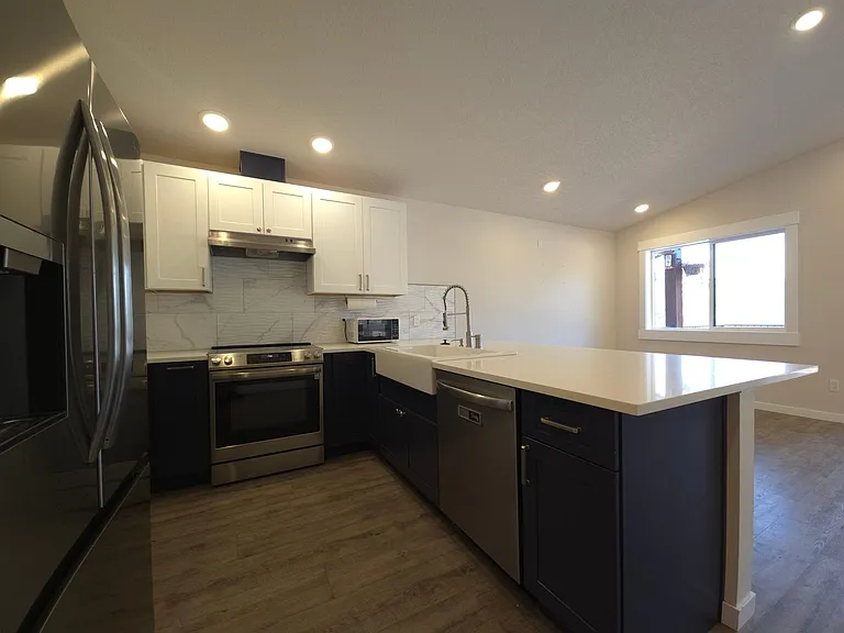 3835 Pinecreek Rd — Photo 7