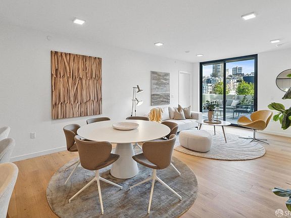 3rd image of 1580 Pacific Ave #208