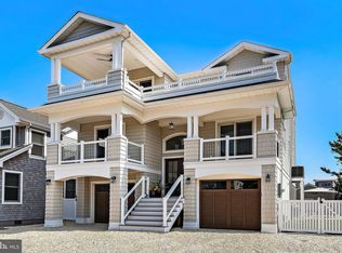 375 W 6th St, Ship Bottom, NJ 08008