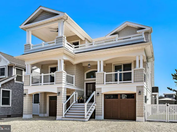 375 W 6th St, Ship Bottom, NJ 08008