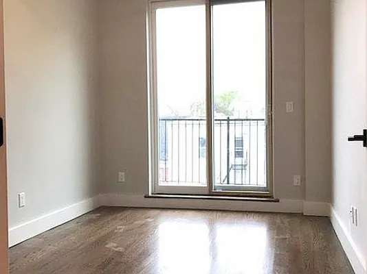 Rented by Reside New York | media 10