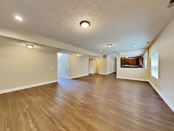 3rd image of 5341 Cloister Dr