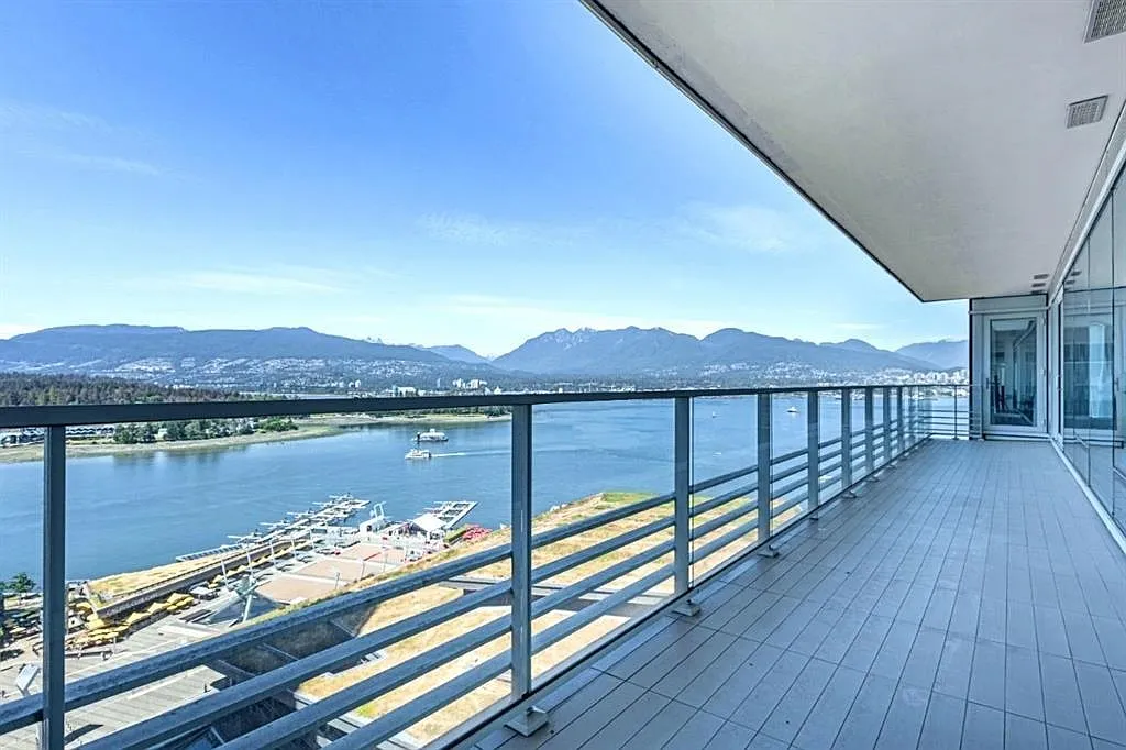 2 bed, 2187 sqft, $14,900 — Photo 1
