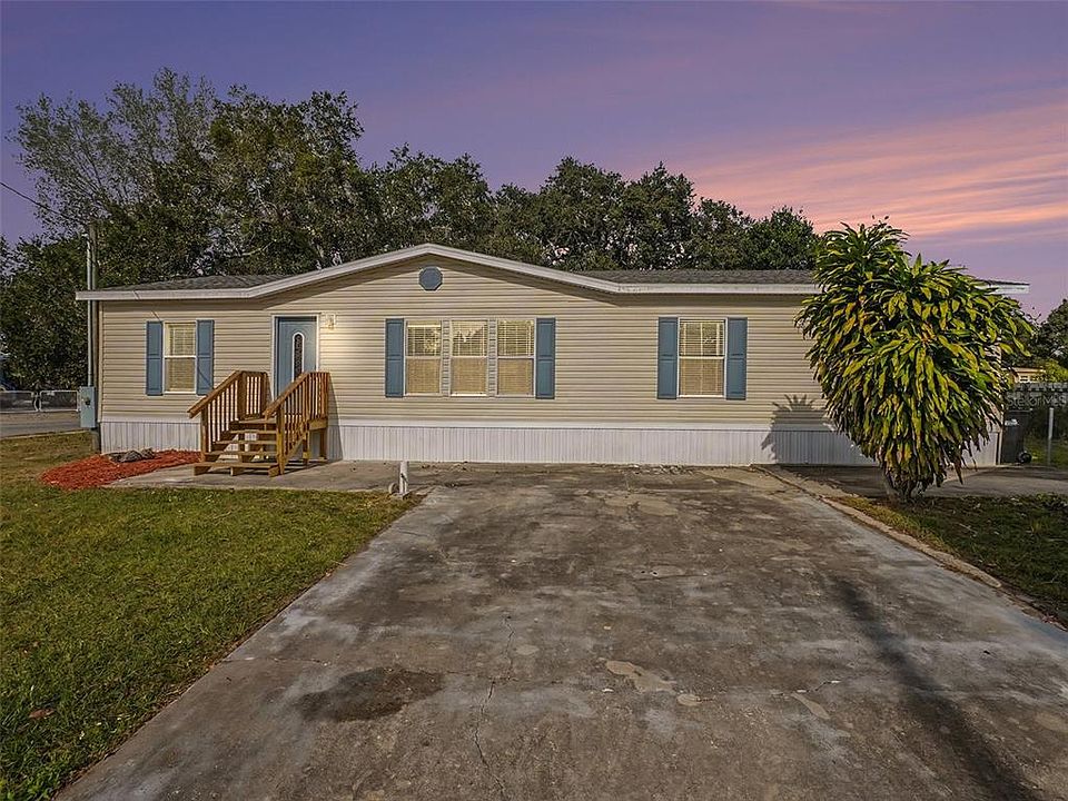 1st image of 4315 Spartan Dr