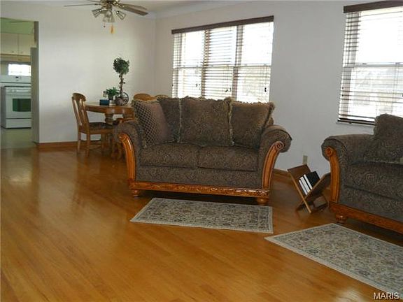 5th image of 3324 Maryalan Ct