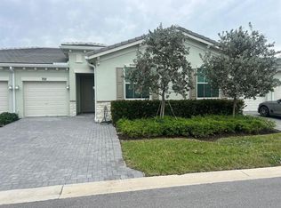 7011 Peters Ln, Delray Beach, FL 33446