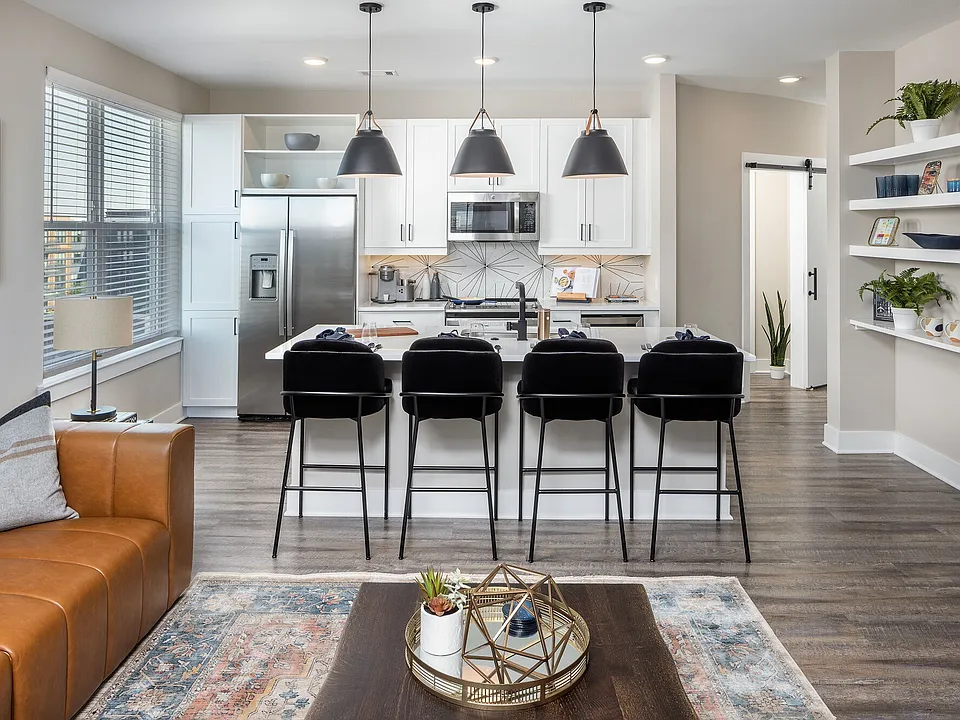 Broadstone SoBro apartments community photo