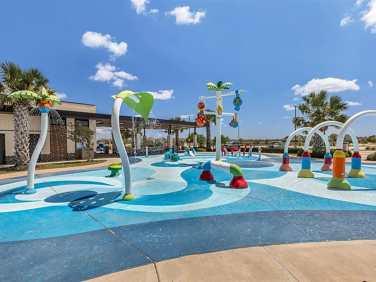 2502 Ocean Key Dr — Photo 27