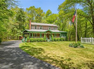 32 Burgess Rd, Foster, RI 02825