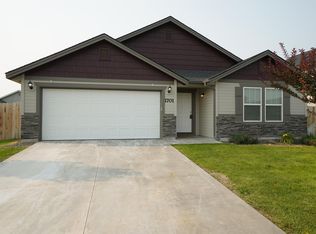 1701 W Crystal Falls Ave, Nampa, ID 83651