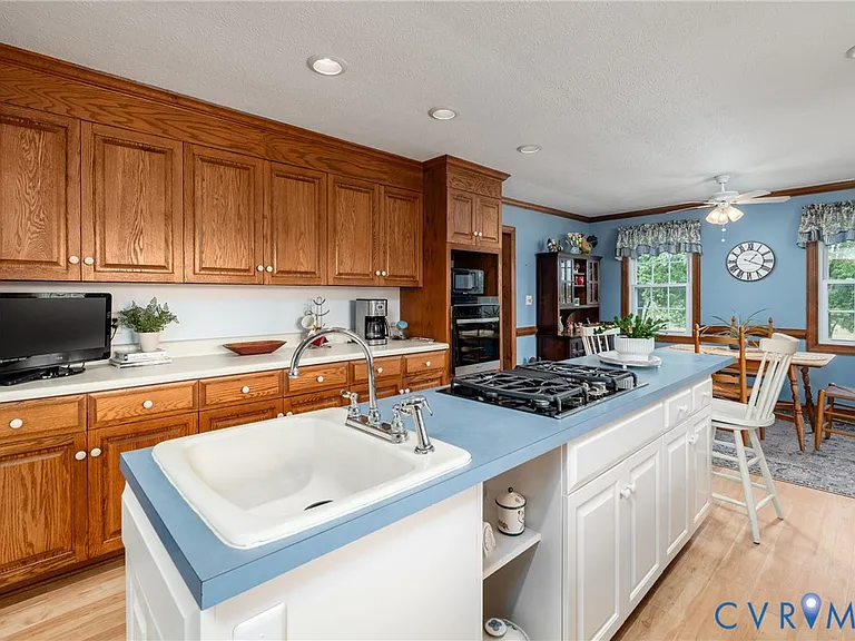 12182 Woodson Farm Ln — Photo 14